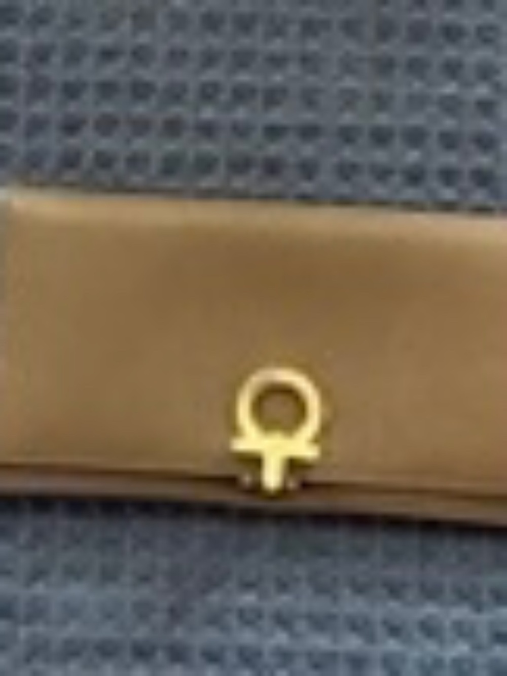 TAN FERRAGAMO CONTINENTAL WALLET